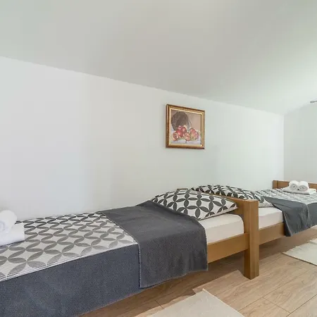Villa Holydaj Homee Iva Benkovac